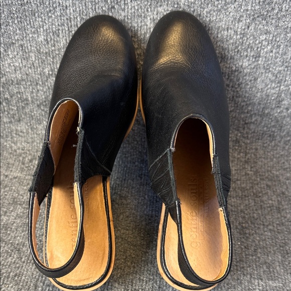 Kenneth Cole Gentle Souls Harlie Slingback Black Leather Women's Size 11 NEW - Picture 7 of 9